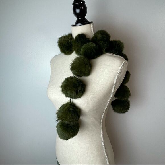 Handmade Green Faux Fur Pom Pom Scarf – Soft, Cozy, Unique Winter Fashion - Picture 4 of 6